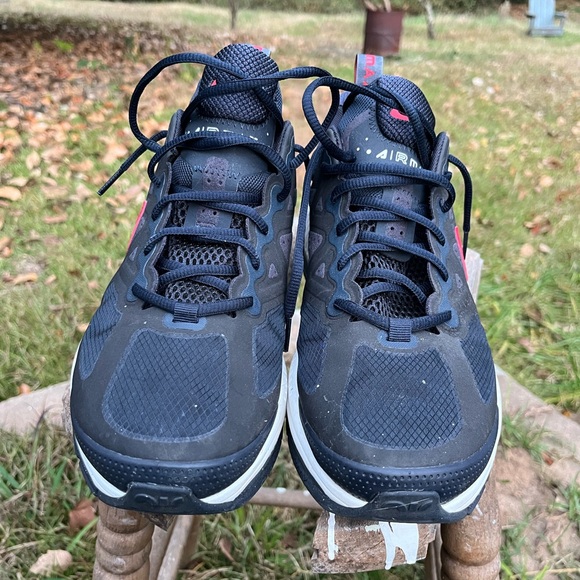 Nike AirMax - Picture 2 of 7